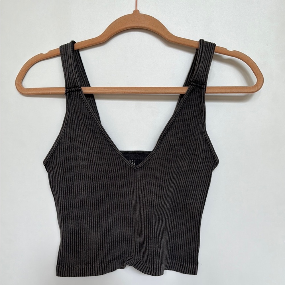 Black Ribbed Crop Tank Top